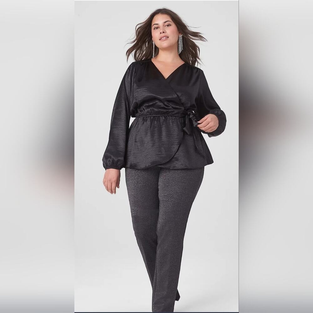 Torrid 2 EUC Dark Gray Peplum Top with belt